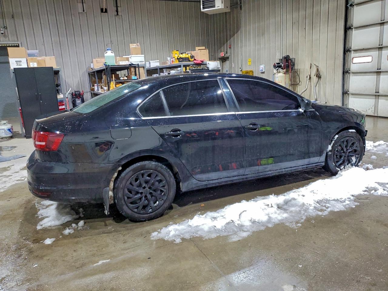 Volkswagen Jetta S Image 4