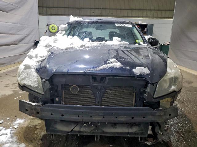 Subaru Legacy 2.5i Image 9