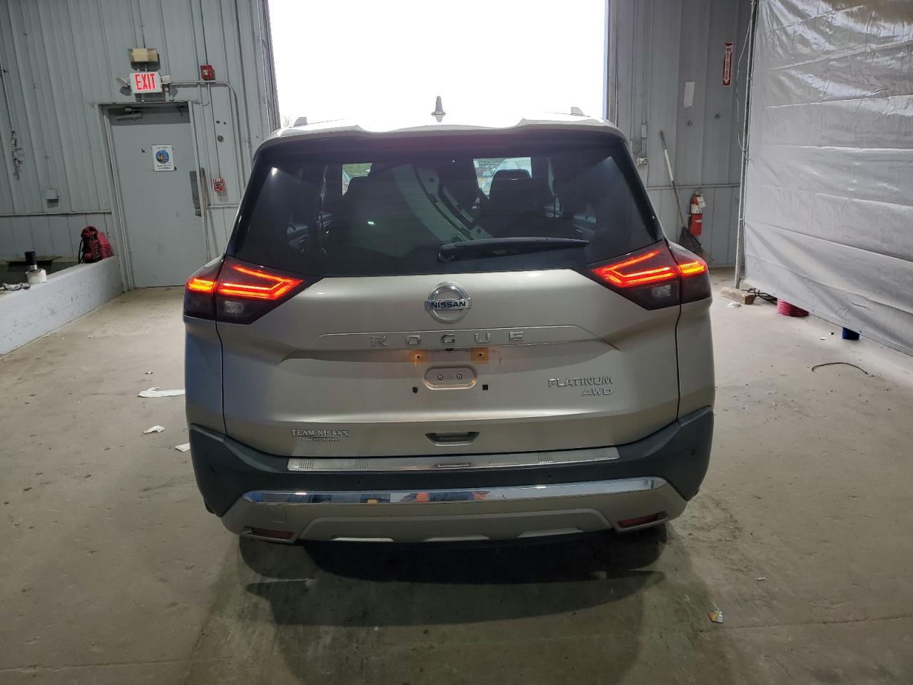 Nissan Rogue Platinum Image 5