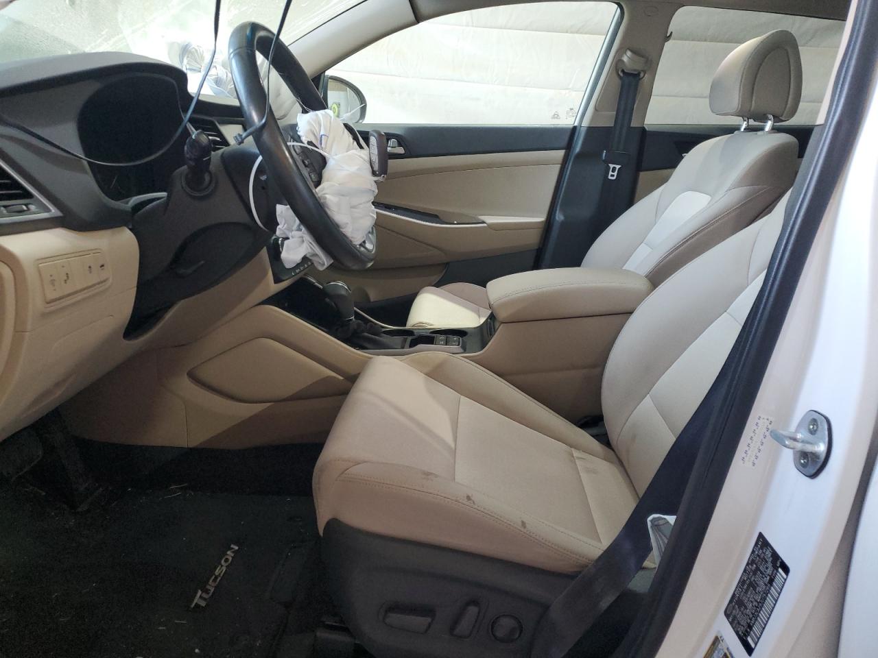 Hyundai TUCSON Value Image 12