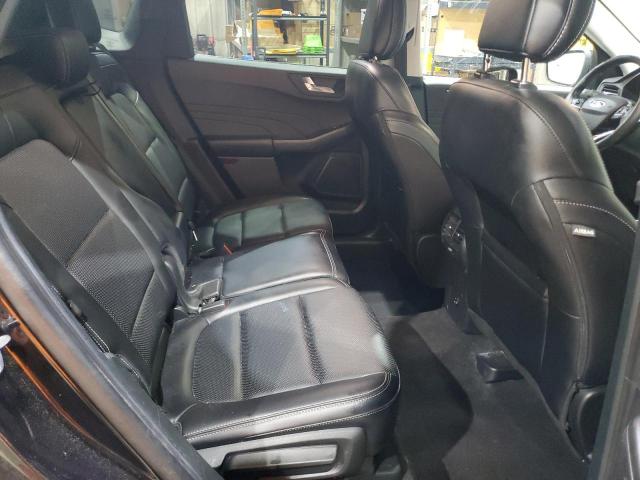 Ford Escape Titanium Image 7