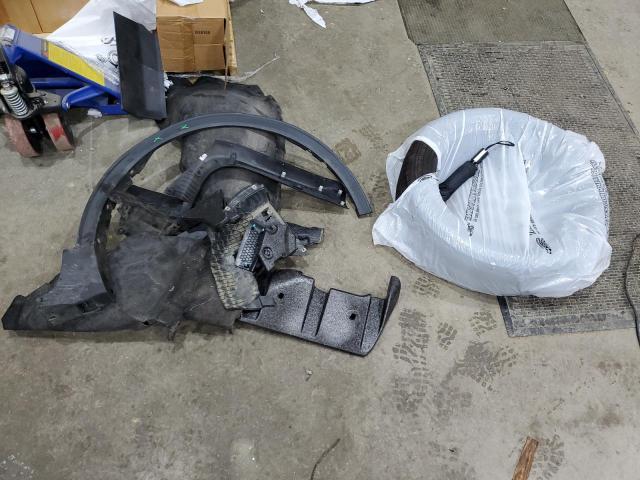 Ford Escape Titanium Image 12