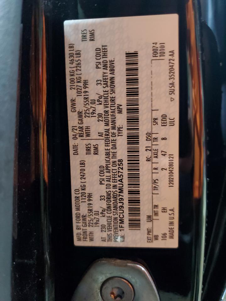 Ford Escape Titanium Image 13