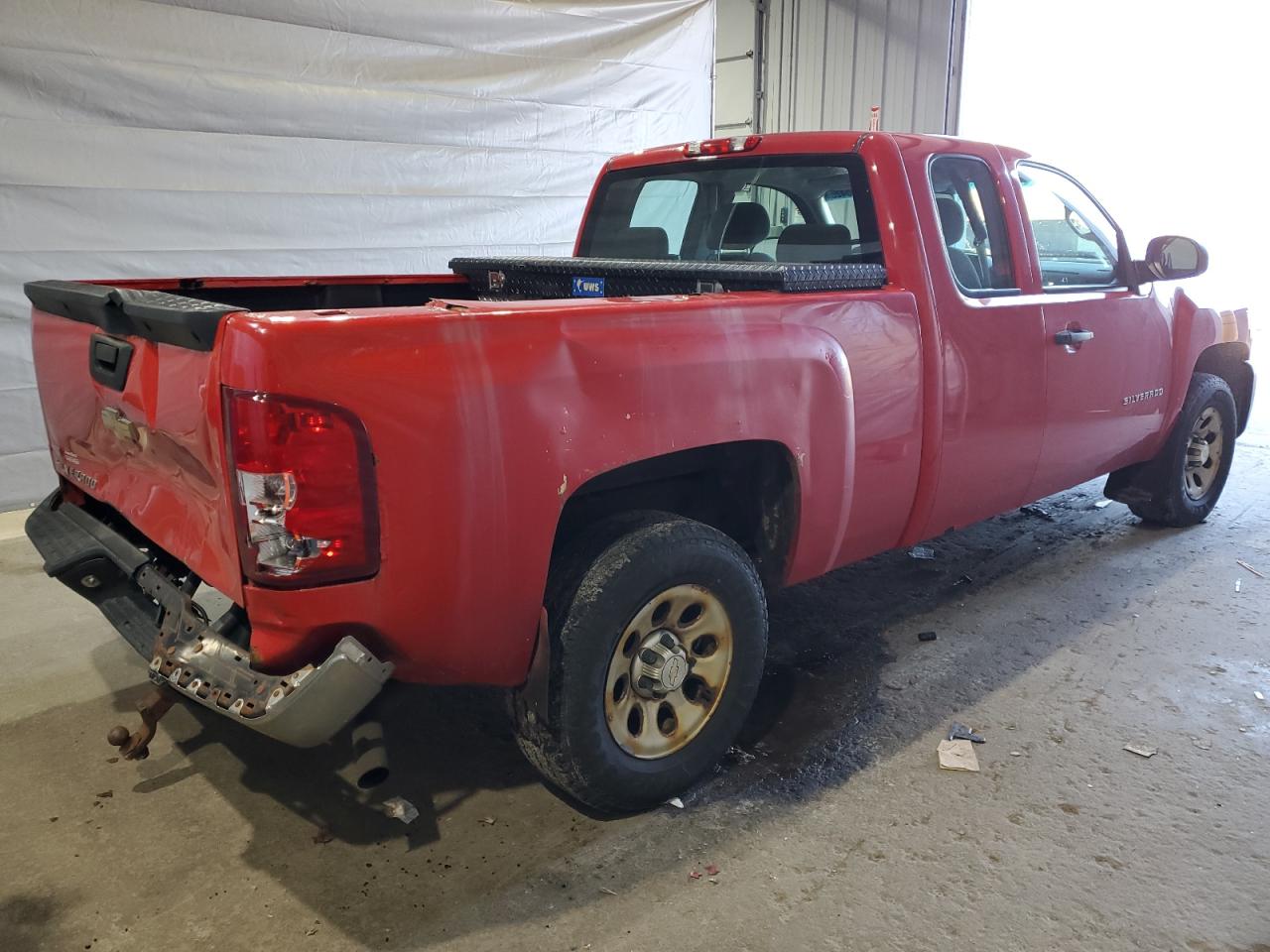 Chevrolet Silverado K1500 Image 4