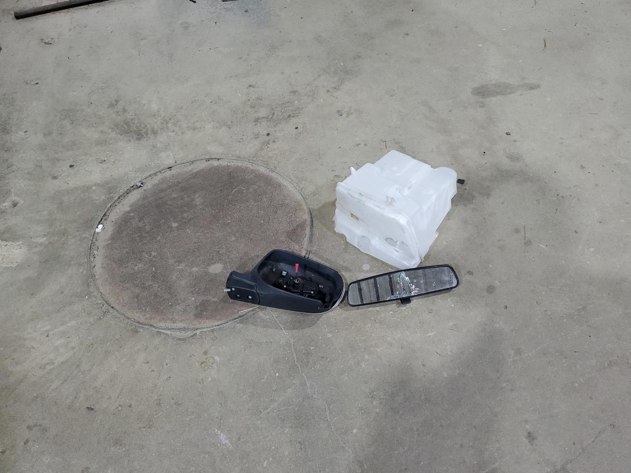 Toyota Corolla Base Image 6