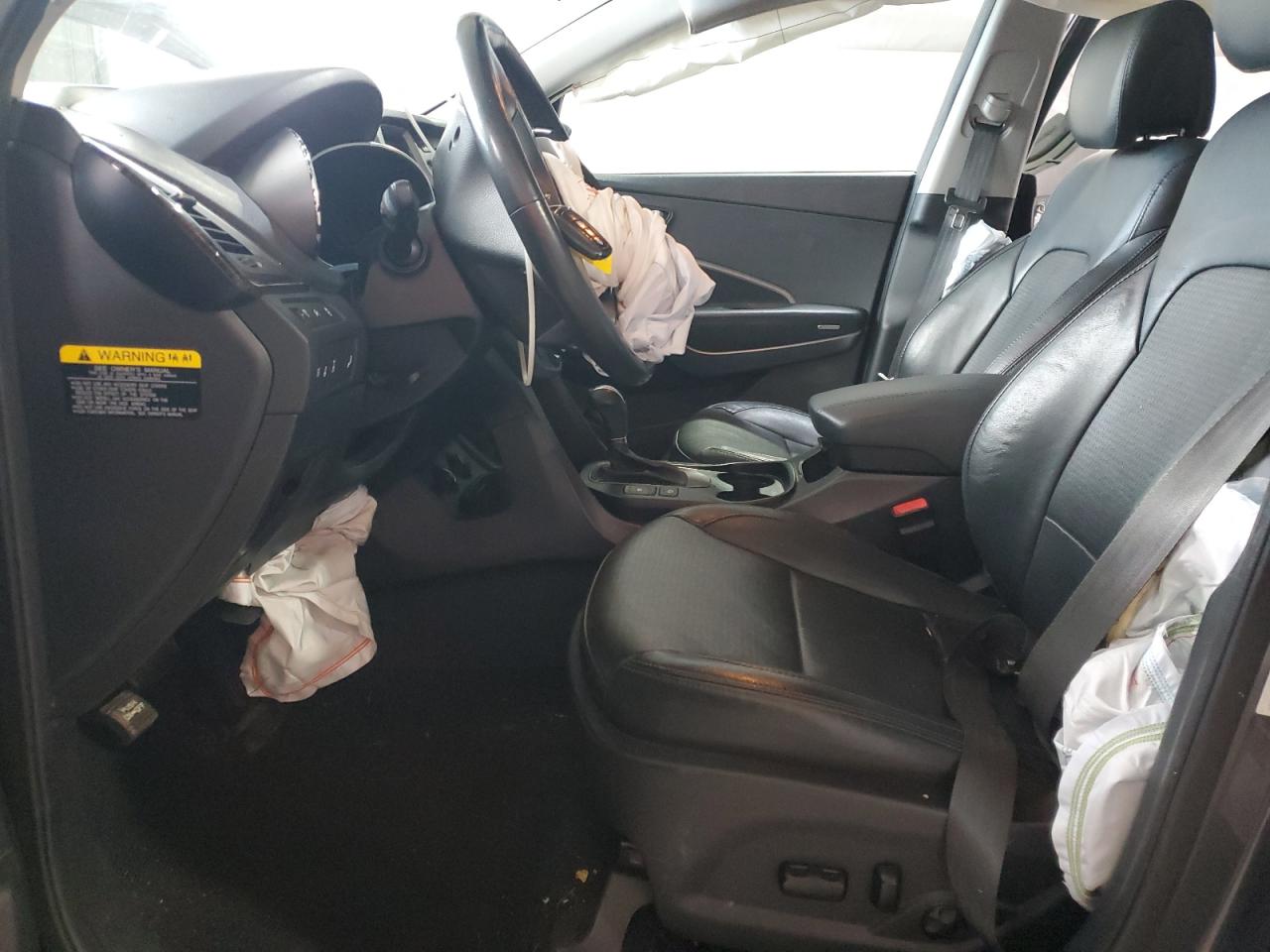 Hyundai SANTA FE Image 4