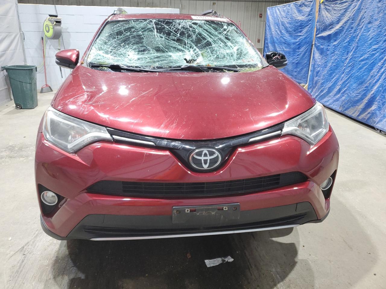 Toyota RAV4 Adventure Image 9