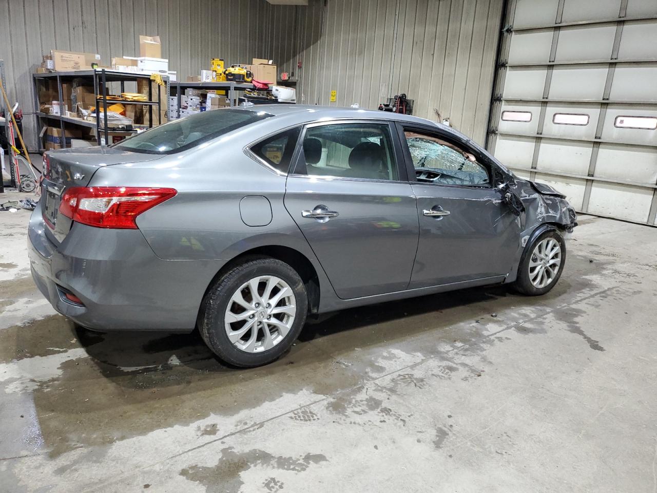 Nissan Sentra S Image 4