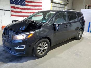  Salvage Kia Sedona