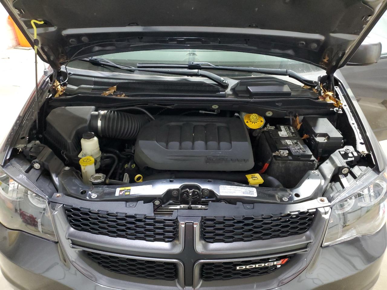 Dodge Caravan Gt Image 11