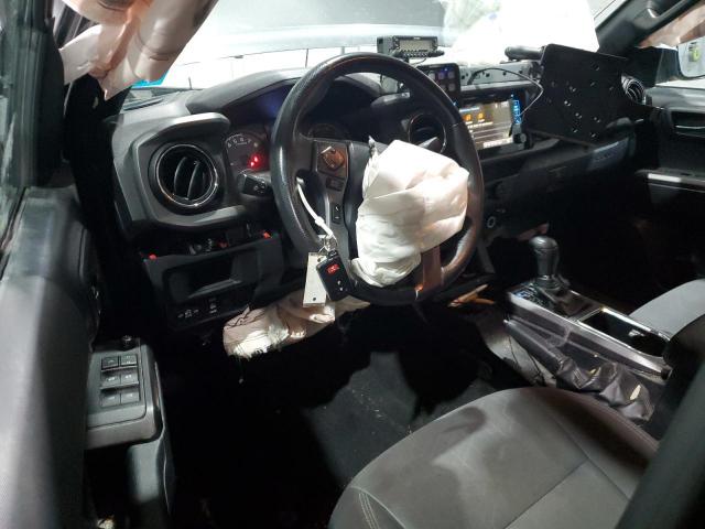 Toyota Tacoma Double Cab Image 11