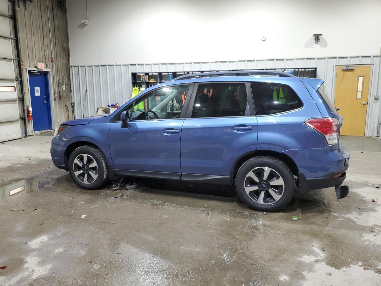 Subaru Forester 2.5i Premium Image 8