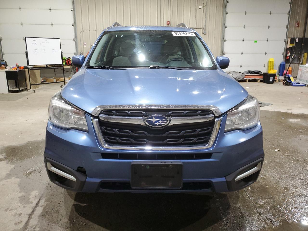 Subaru Forester 2.5i Premium Image 9