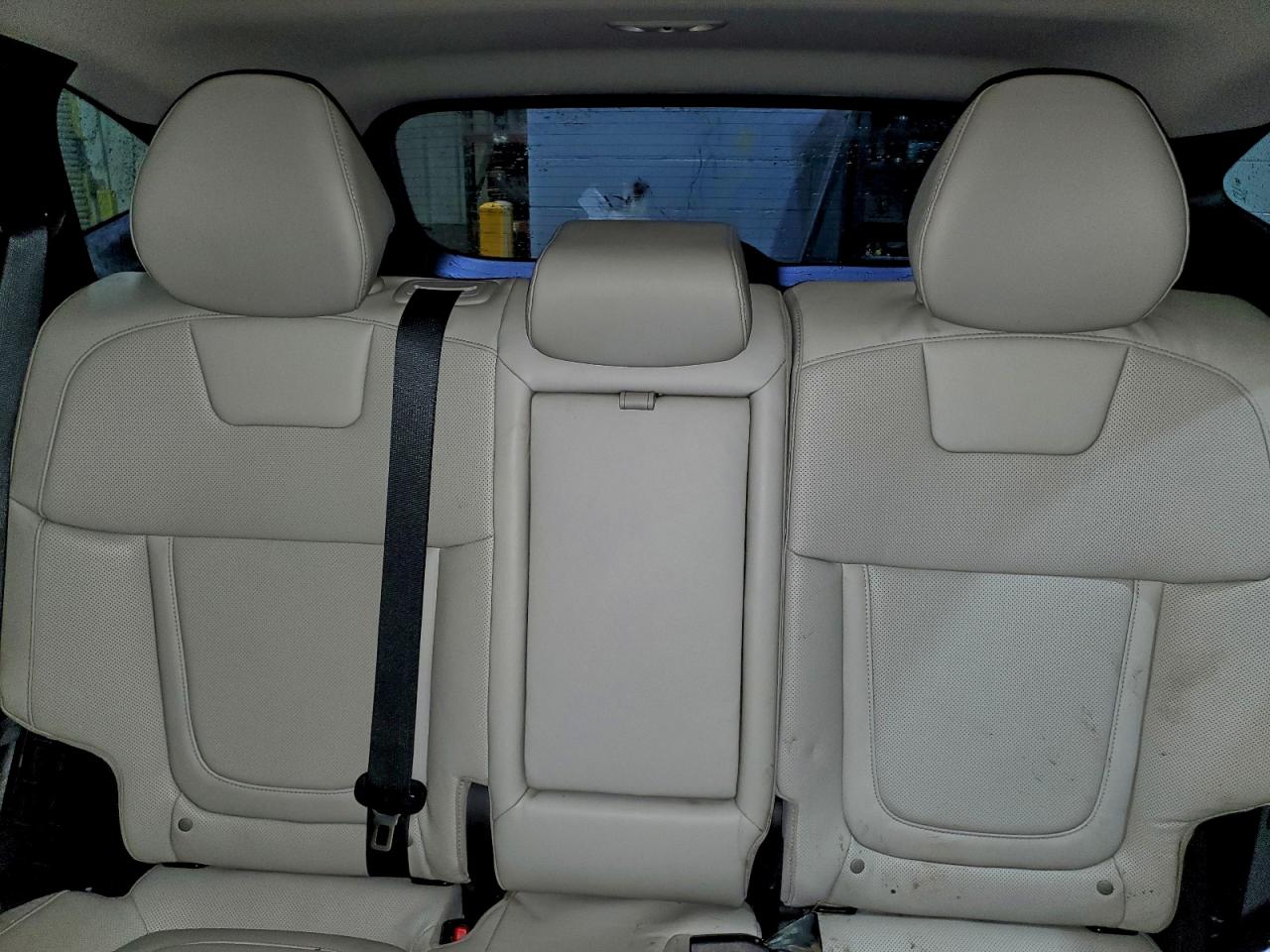 Hyundai TUCSON Limited Image 12