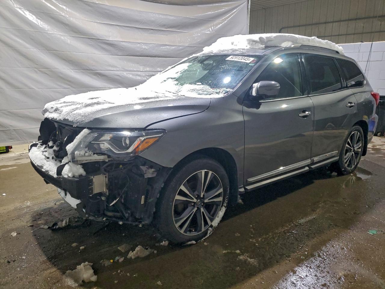 Nissan Pathfinder S Image 1