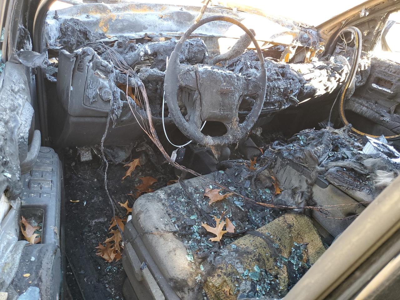 Chevrolet Silverado K1500 Image 5