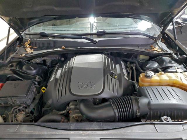 Chrysler 300 Image 5