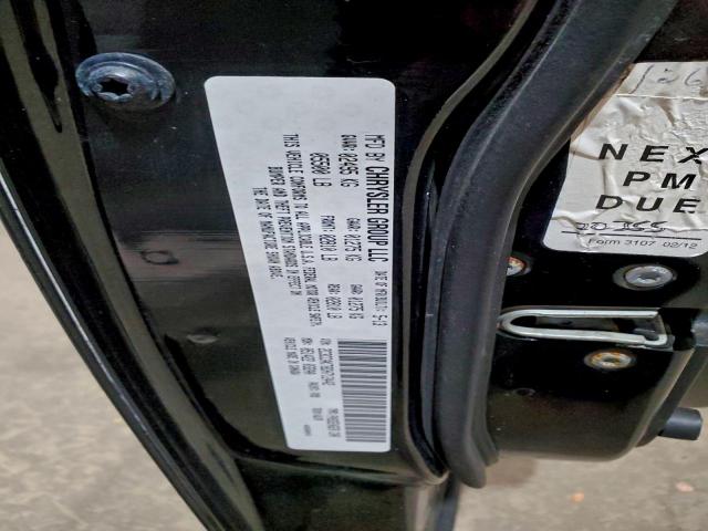 Chrysler 300 Image 10