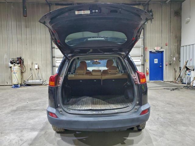 Toyota RAV4 Limited Image 13