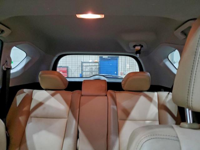 Toyota RAV4 Limited Image 8