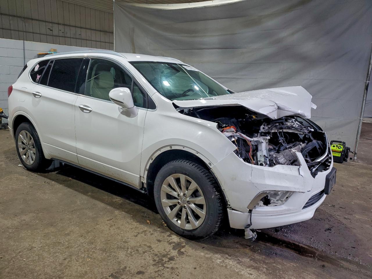 Buick Envision Essence Image 10