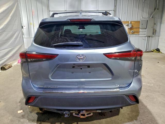 Toyota Highlander L Image 10