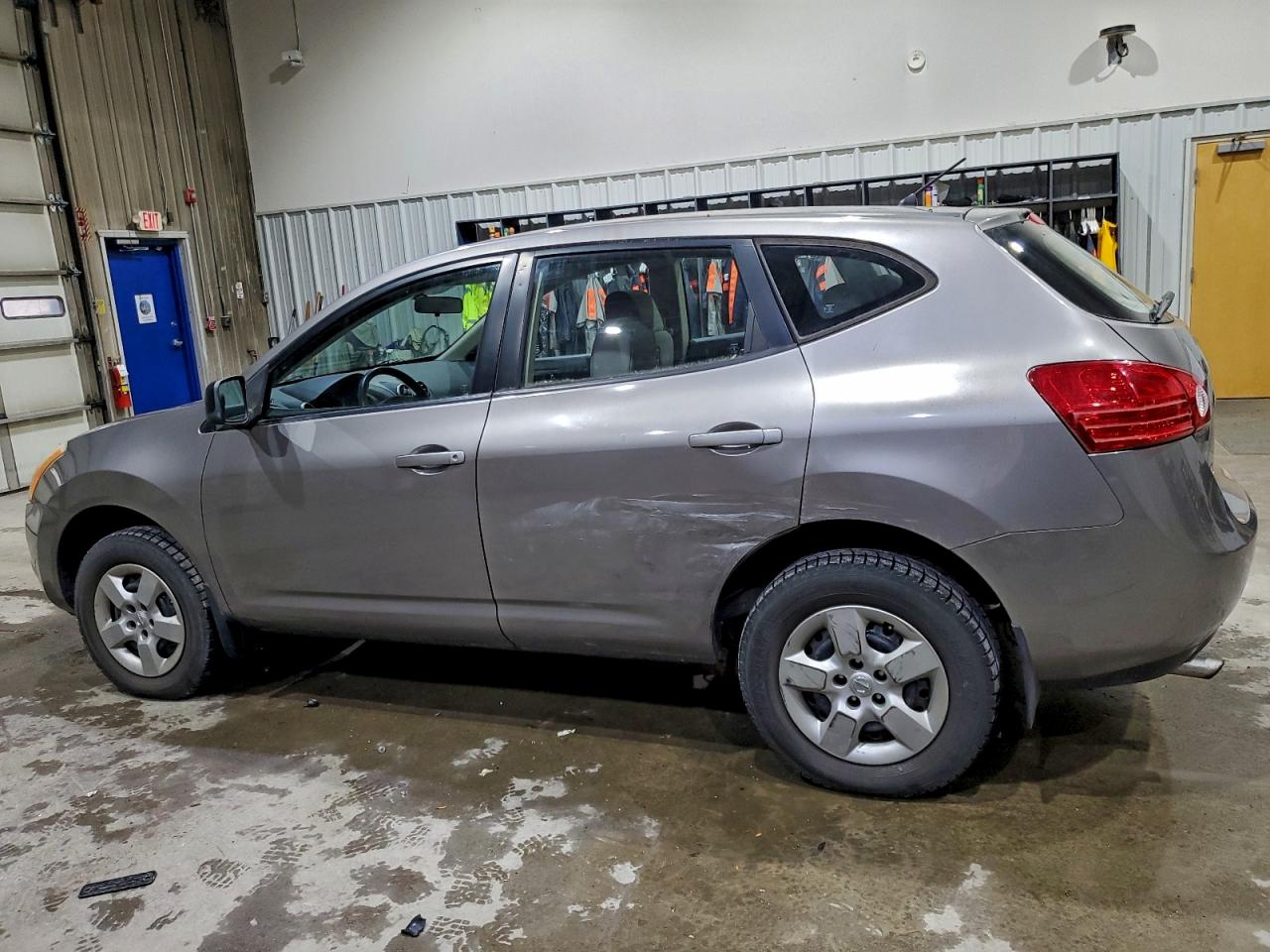 Nissan Rogue S Image 12