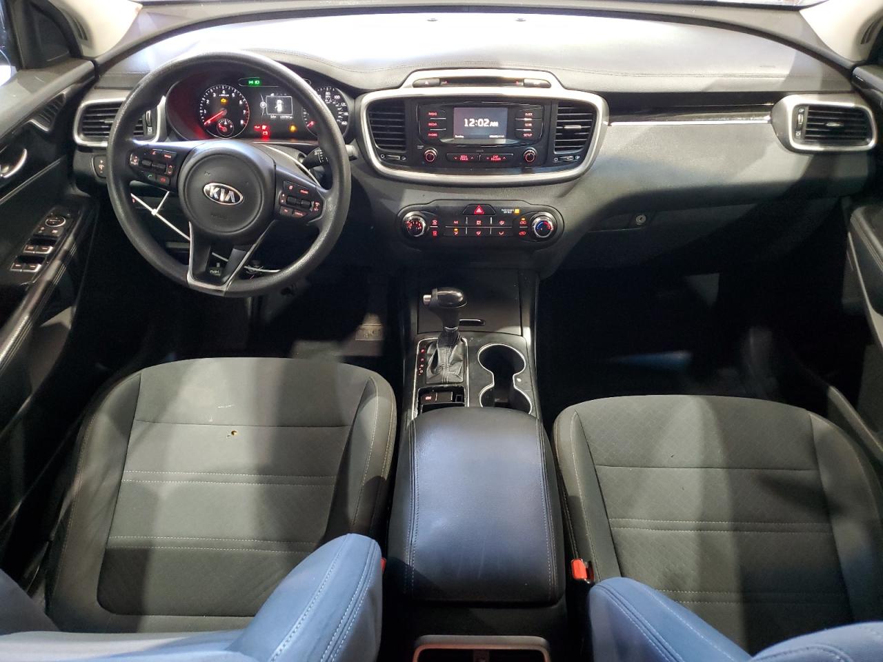 Kia Sorento Lx Image 4