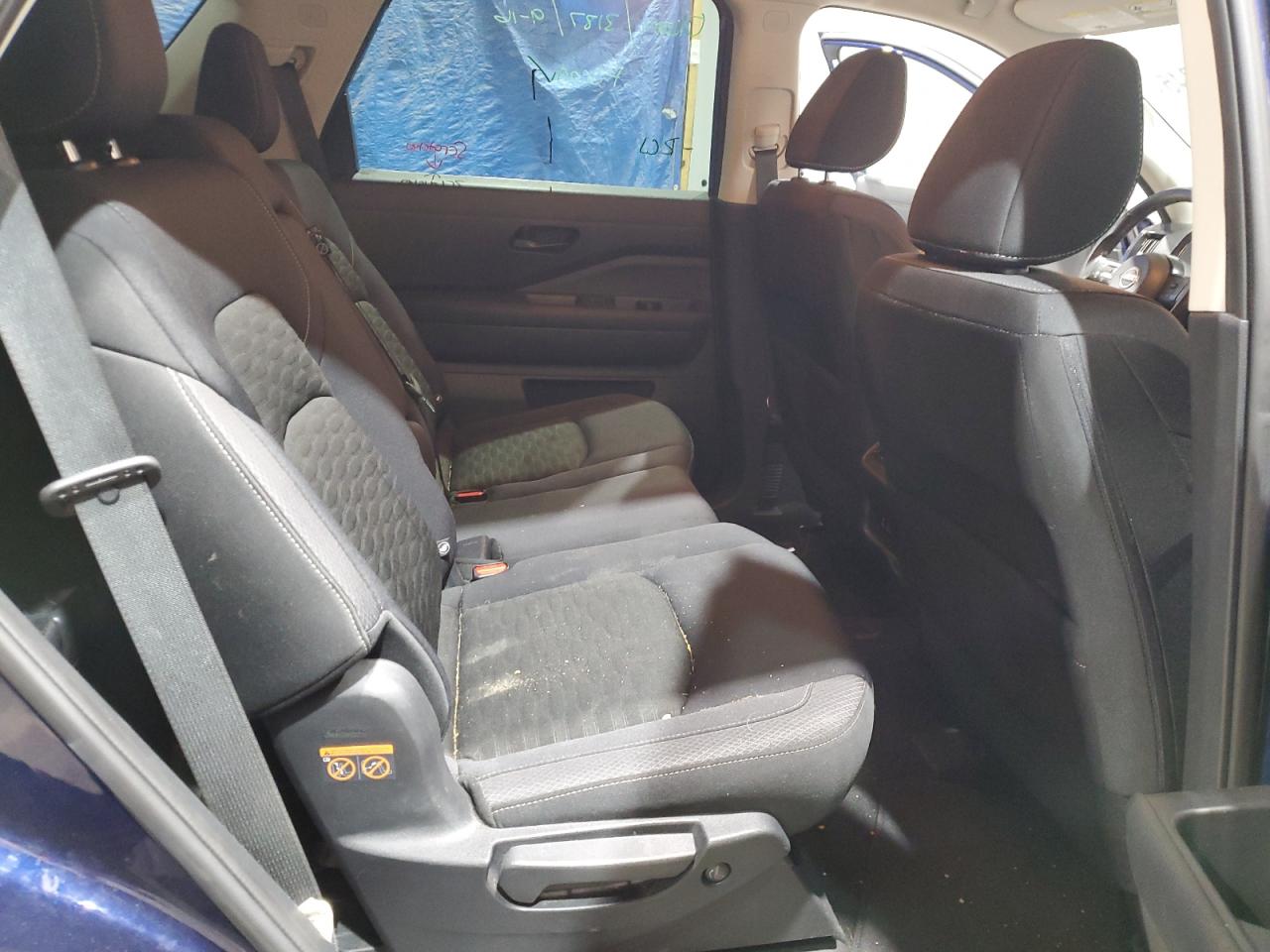 Nissan Pathfinder Sv Image 5