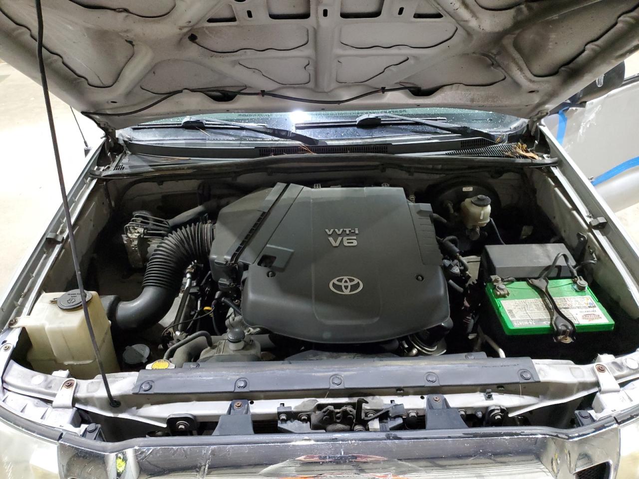 Toyota Tacoma Double Cab Long Bed Image 11