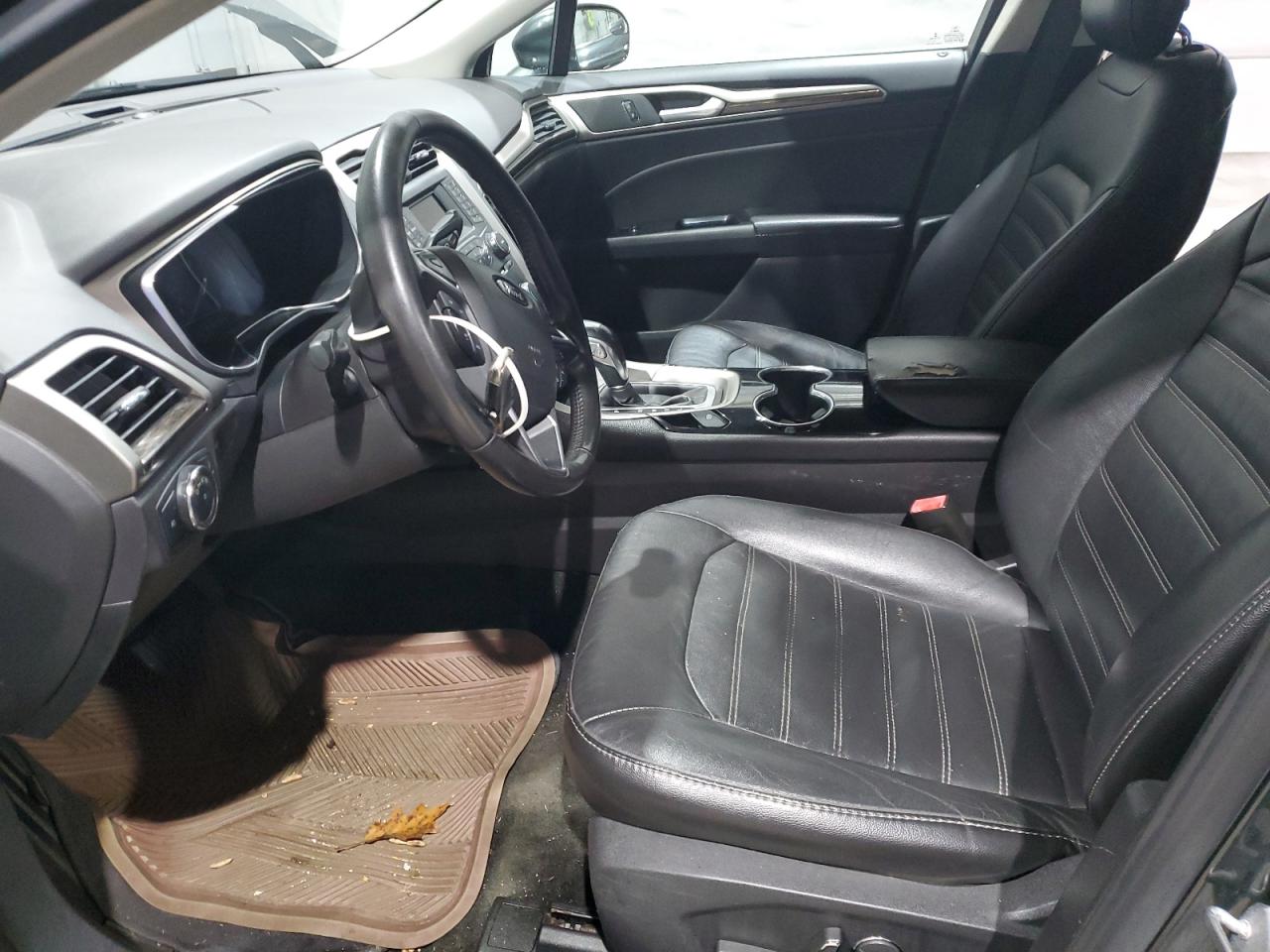 Ford Fusion Se Hybrid Image 9