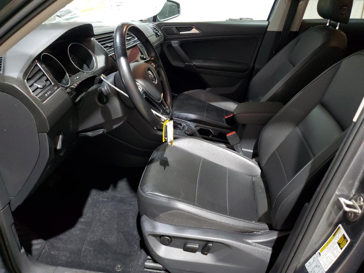 Volkswagen Tiguan Se Image 9