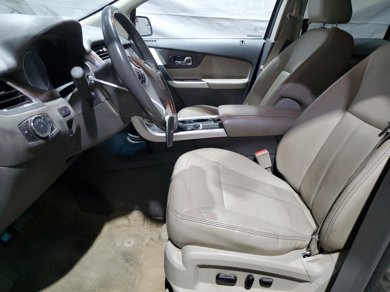 Ford Edge Limited Image 8