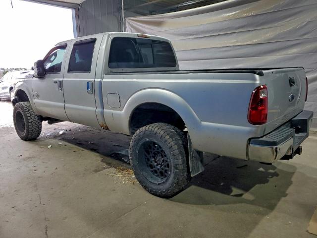 Ford F-350 Super Duty Image 2