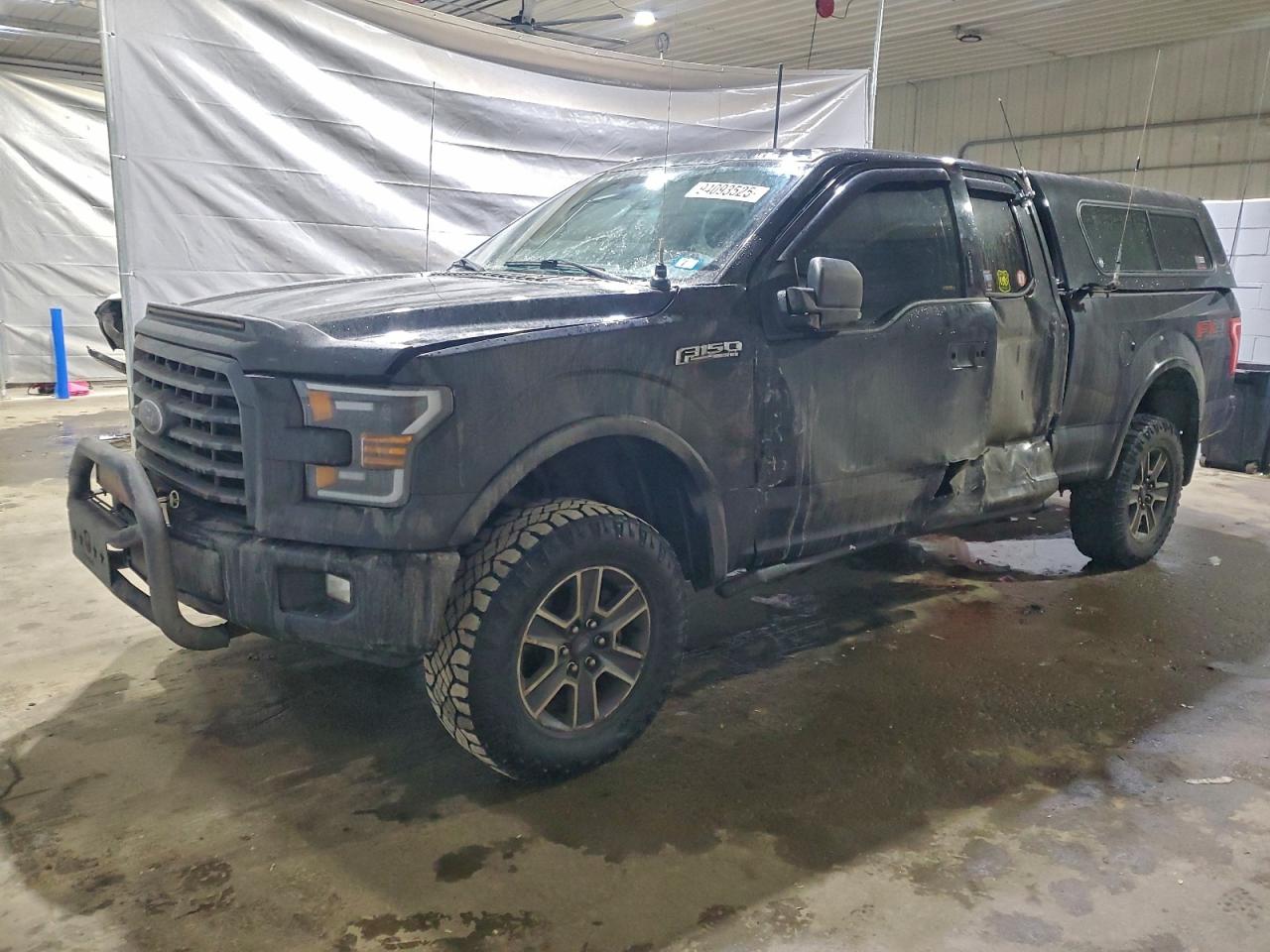 Ford F-150 Super Cab Image 1