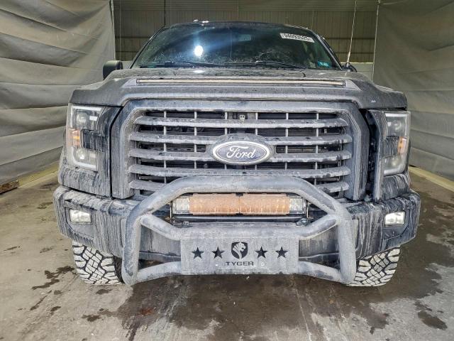 Ford F-150 Super Cab Image 12