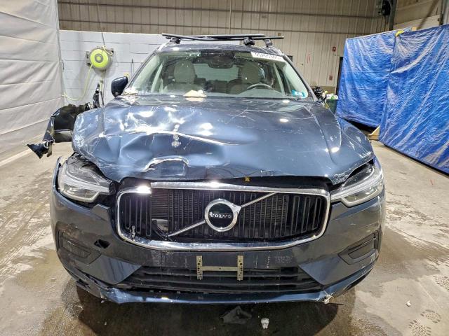 Volvo XC60 T5 Momentum Image 7