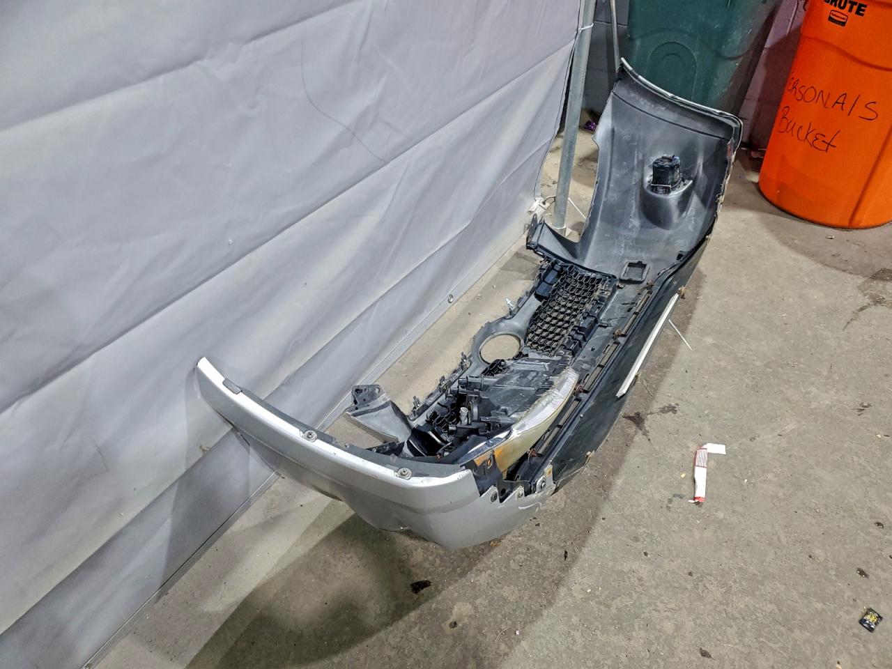 Toyota RAV4 Limited Image 11