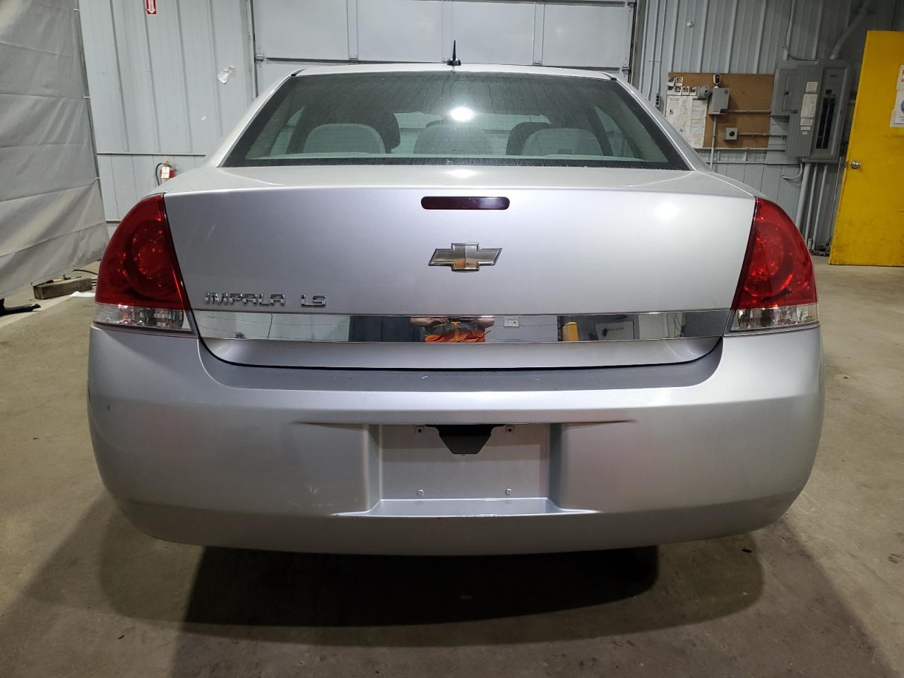 Chevrolet Impala Ls Image 3