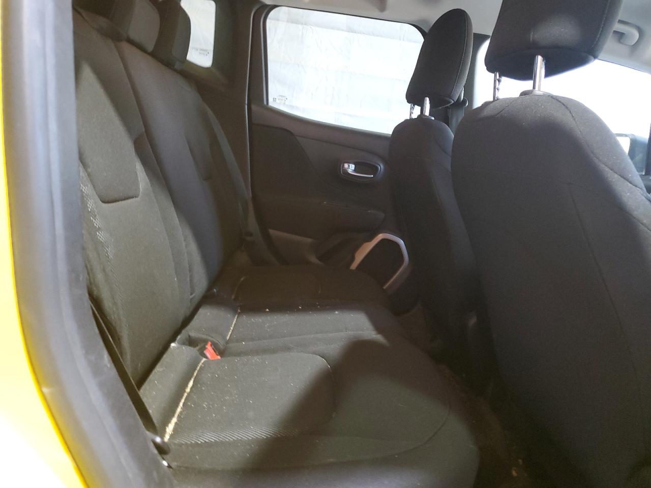 Jeep Renegade Sport Image 10