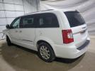 Chrysler Minivan Touring Image 9
