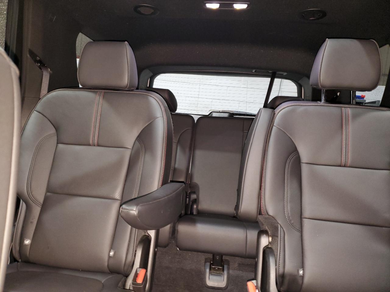 Chevrolet Traverse Rs Image 5