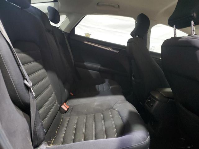 Ford Fusion Se Image 9