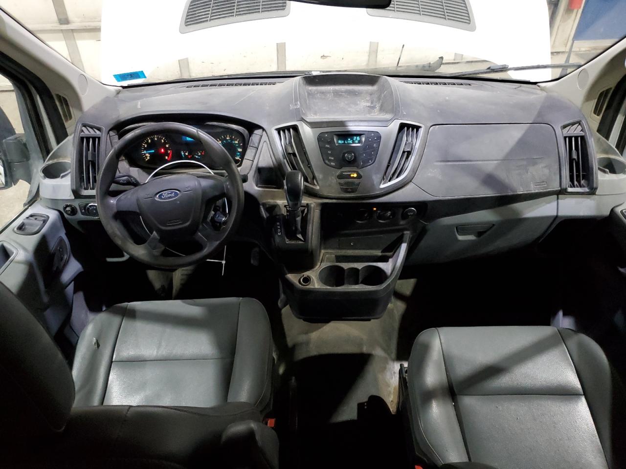 Ford Transit T-250 Image 8