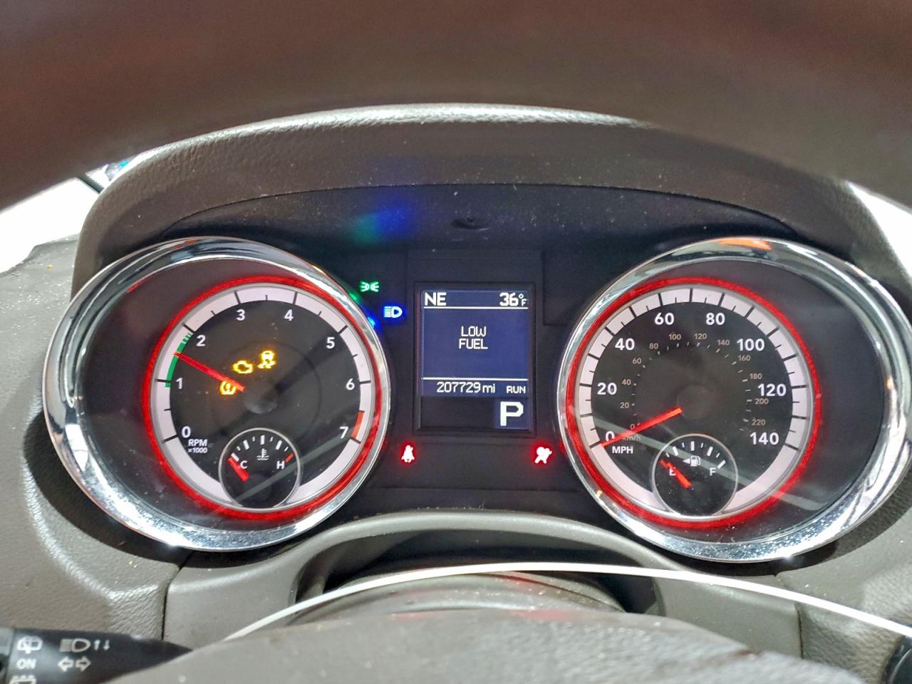 Dodge Durango Sxt Image 4