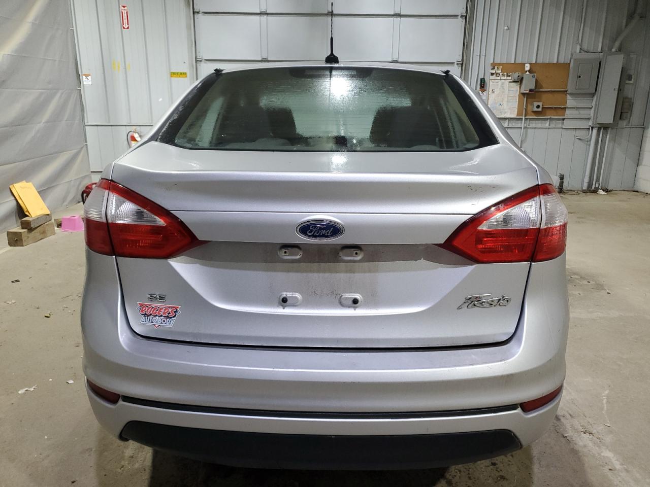 Ford Fiesta Se Image 9