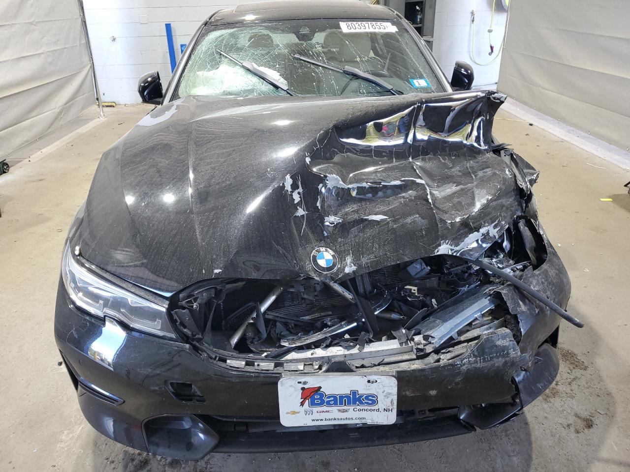 BMW 3 Series Image 6