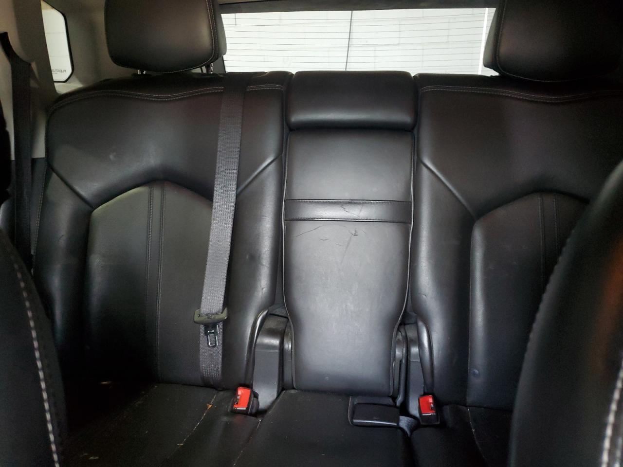 Cadillac SRX Performance Collection Image 5