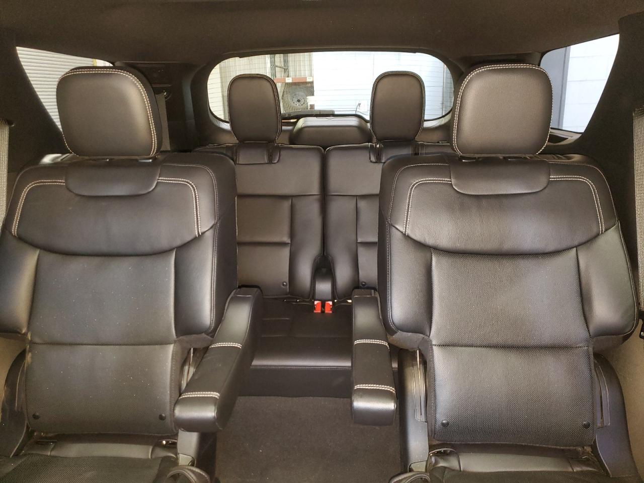 Ford Explorer St Image 8