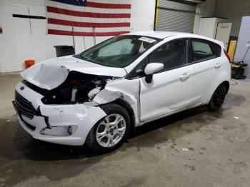  Salvage Ford Fiesta